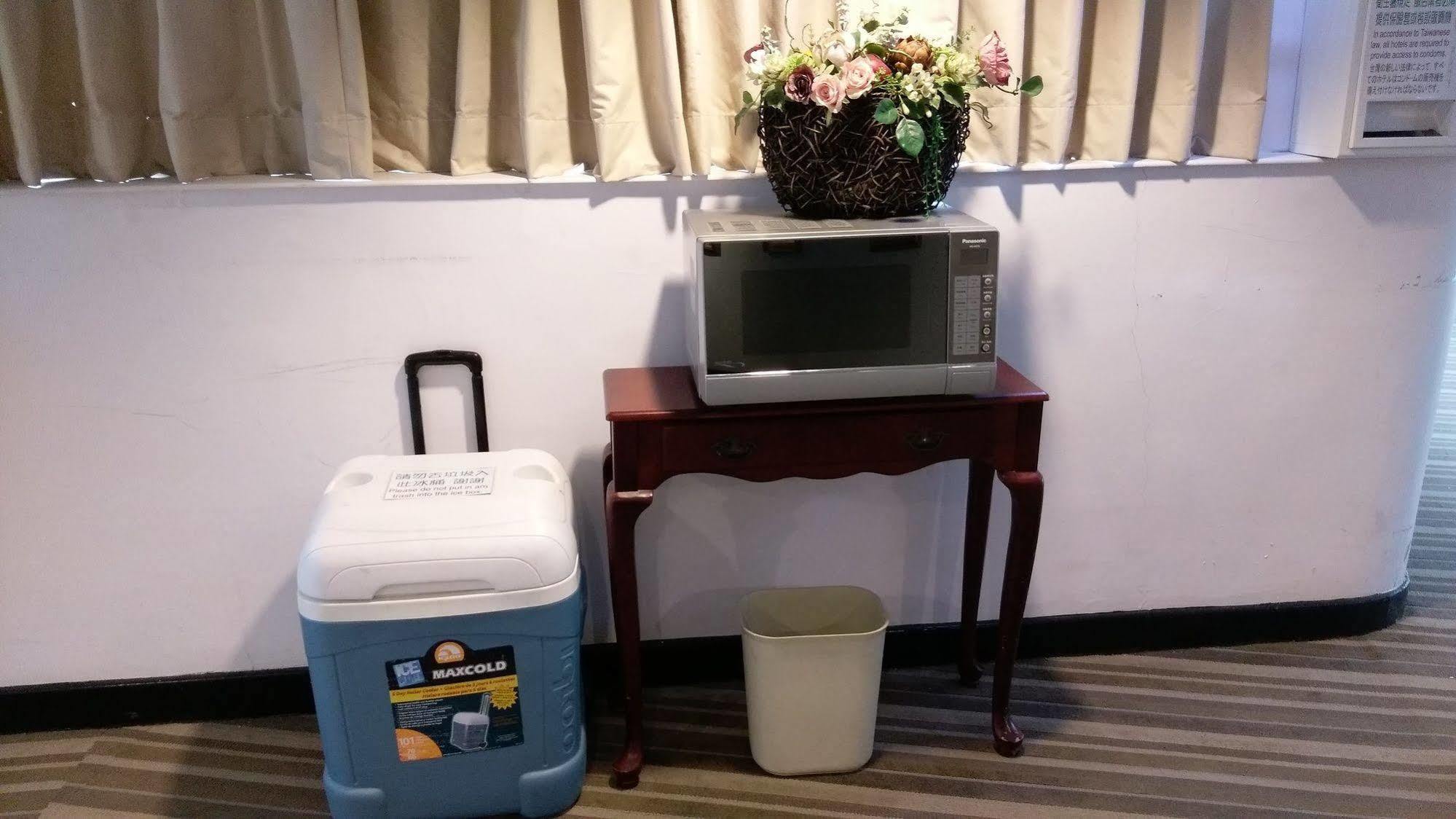 The Premier Hotel Tainan Extérieur photo